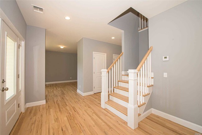 Building Photo - 50 S Cozine Rd