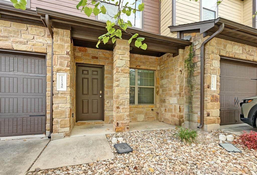 Foto principal - 11248 Lost Maples Trail