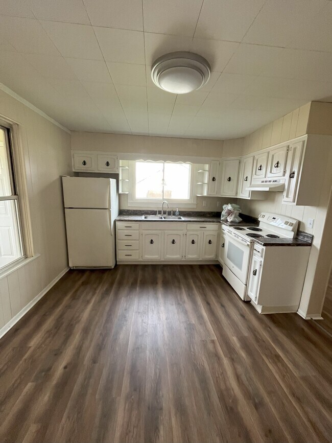 Foto del edificio - 115 June St