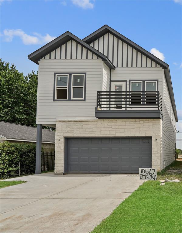 Primary Photo - 10627 Emnora Ln