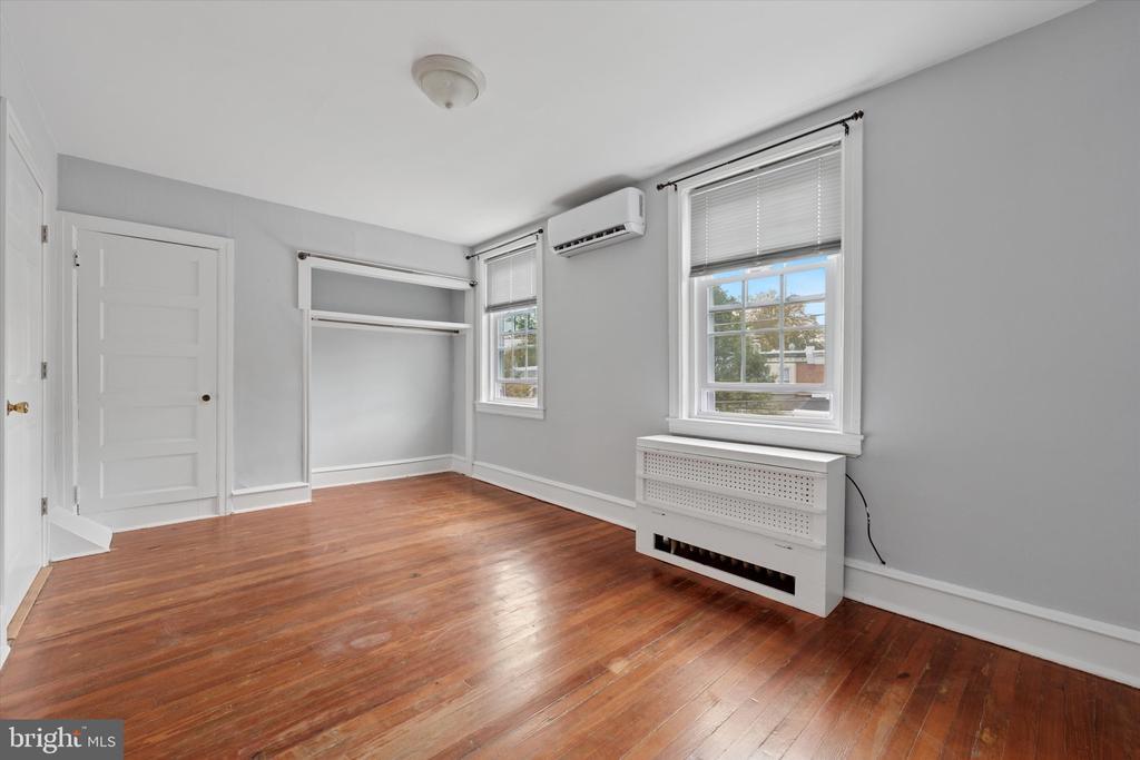 Foto principal - 8119 Ardleigh St