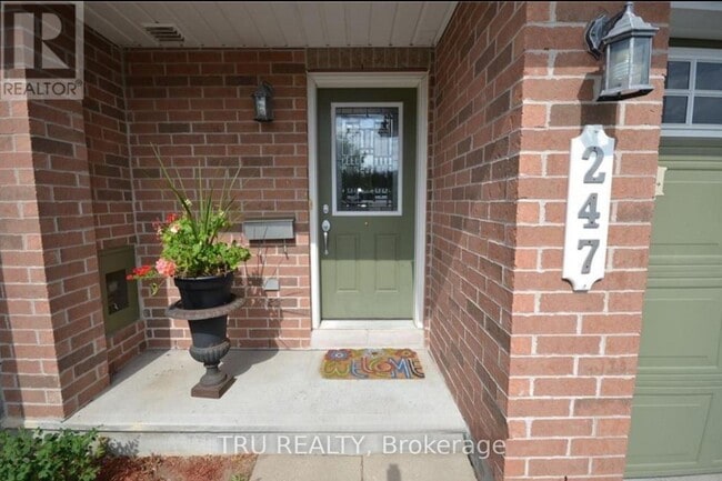 Photo du bâtiment - 247 Hunterbrook St