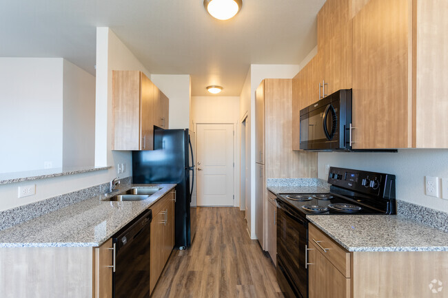 1BR, 1BA - 736 SF - St Helens Place Apartment Homes