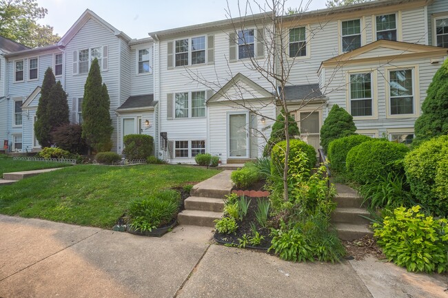 Building Photo - 11740 Stonegate Ln