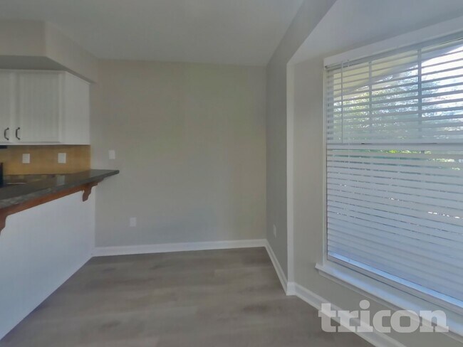 Foto del edificio - 1513 Cumberland Ct