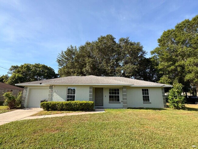 Foto del edificio - Charming Rental Home in Northwest Ocala – Comfort, Convenience & Value!