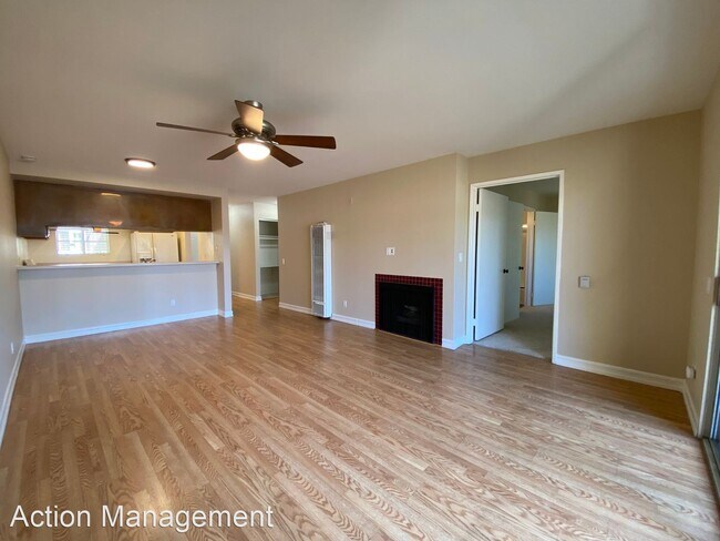 Building Photo - 2 br, 2 bath House - 680 Grand Ave., #206