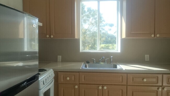 Foto del edificio - 2144 SW 17th St