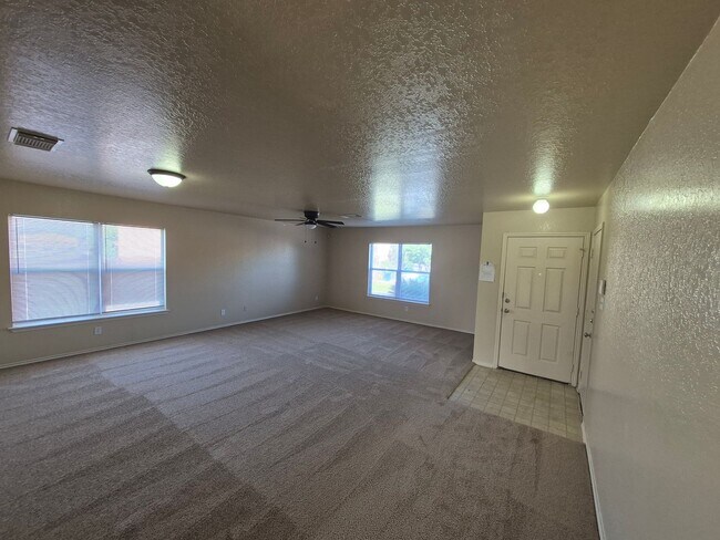 Foto del edificio - 5302 Reiter Pass