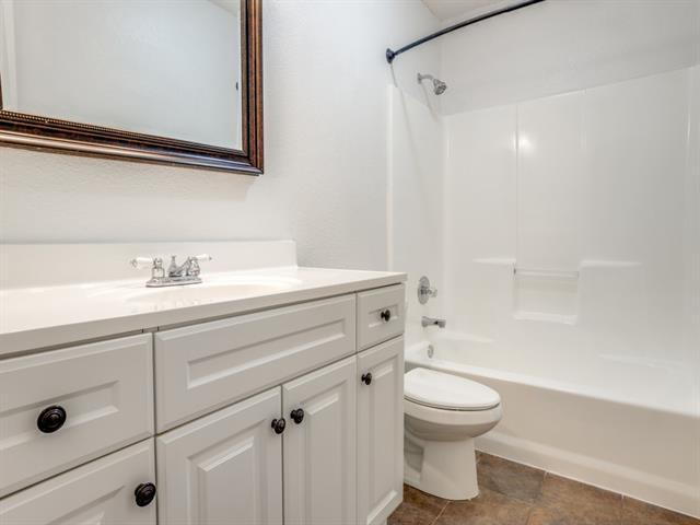 Foto del edificio - 10917 Hornby St