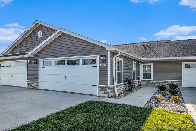Building Photo - Redwood Comstock Township