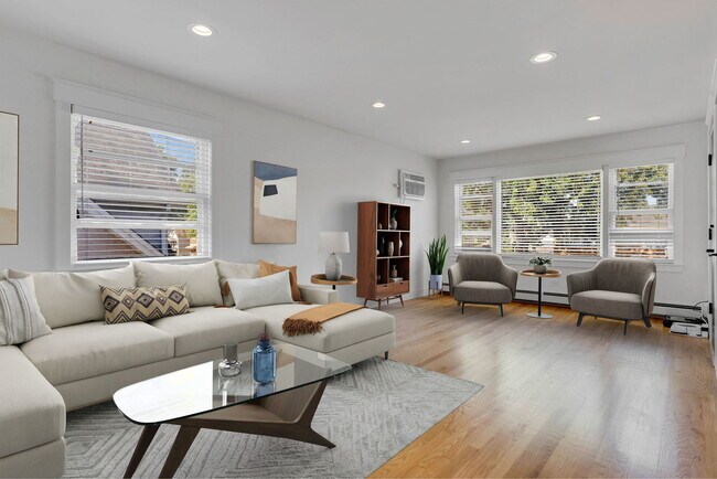 Building Photo - 2629 N 75th Ave