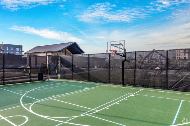 Basketball - Coast at Lake Shore Commons