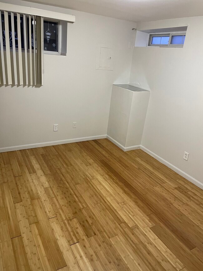 Foto del edificio - 38 Pebble Ln