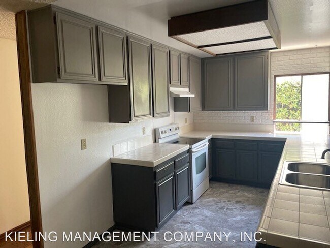 Building Photo - 3 br, 2.5 bath House - 2187 SUMMERPARK COURT