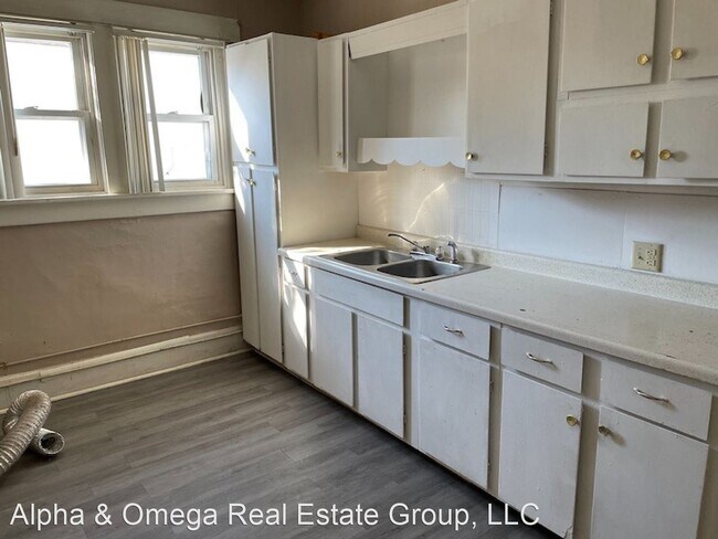 Foto del edificio - 323 W Emerald St