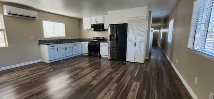 Building Photo - 10405 Anzac Ave