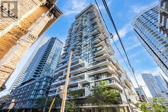 Building Photo - 77 Shuter St