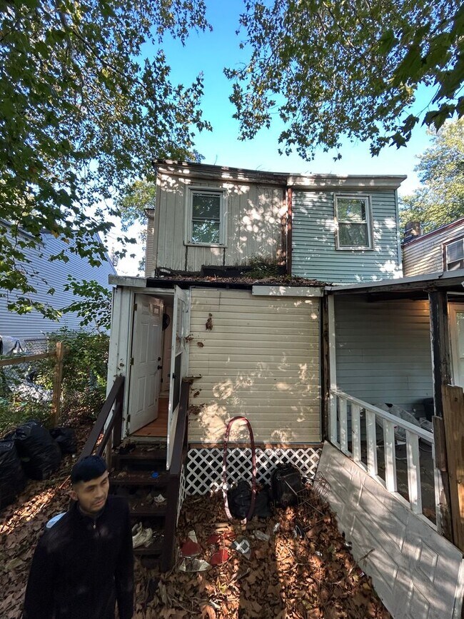 Foto del edificio - 89 Poplar St