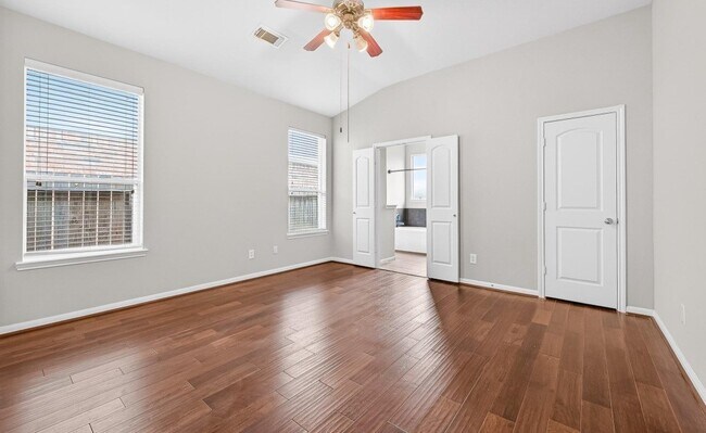 Foto del edificio - 25302 Basil Brook Ct