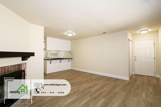 Foto del edificio - 2515 Jason Ct