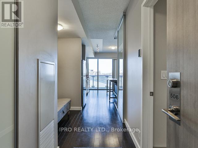 Photo du bâtiment - 390-390 Cherry St