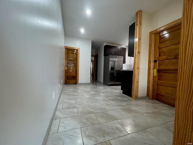 Foto del edificio - 3912 Flad Ave