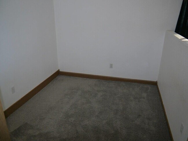 Foto del edificio - Saint James Rd. Property