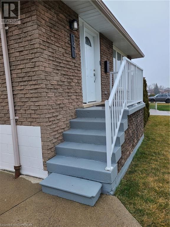 Building Photo - 141 Marcella Crescent