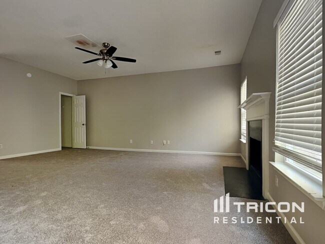 Building Photo - 5737 Little River Road College Park GA