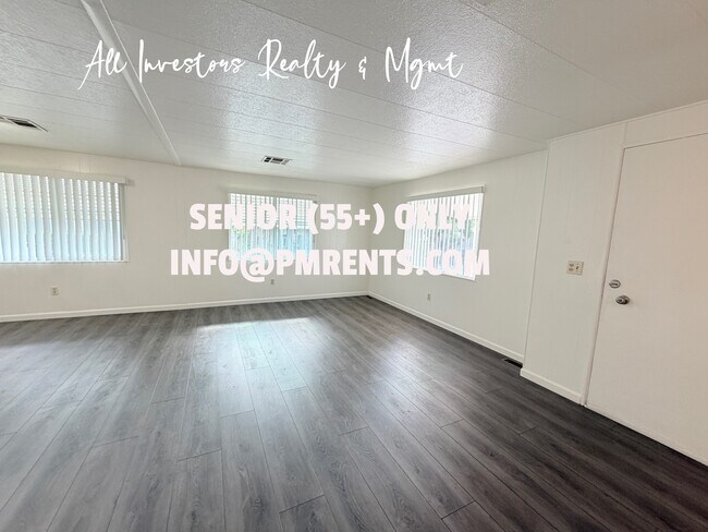 Foto del edificio - 200 N El Camino Real