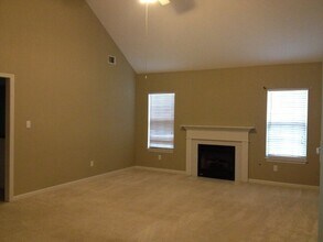 Building Photo - 421 Connemara Trail