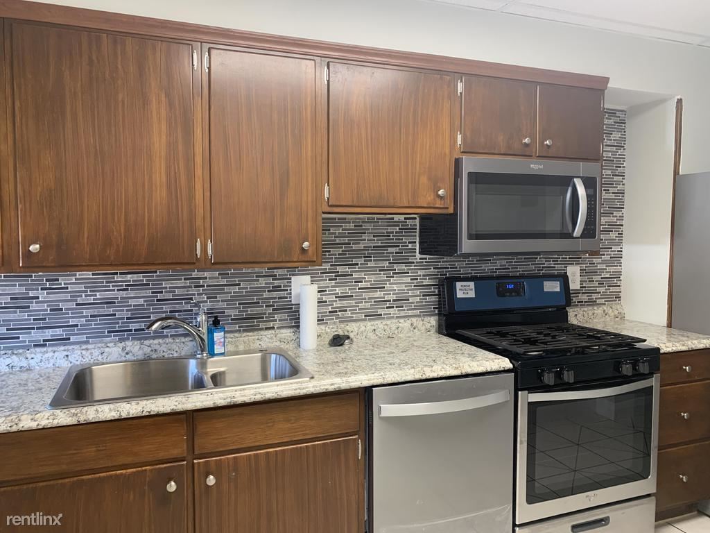 Foto principal - 3 br, 2.5 bath House - 3814 Dolfield Ave