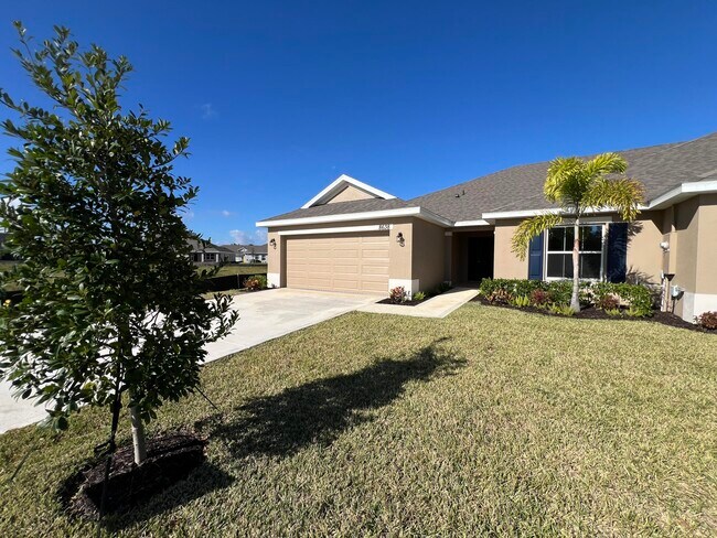 Building Photo - 8638 Giovanni Ave