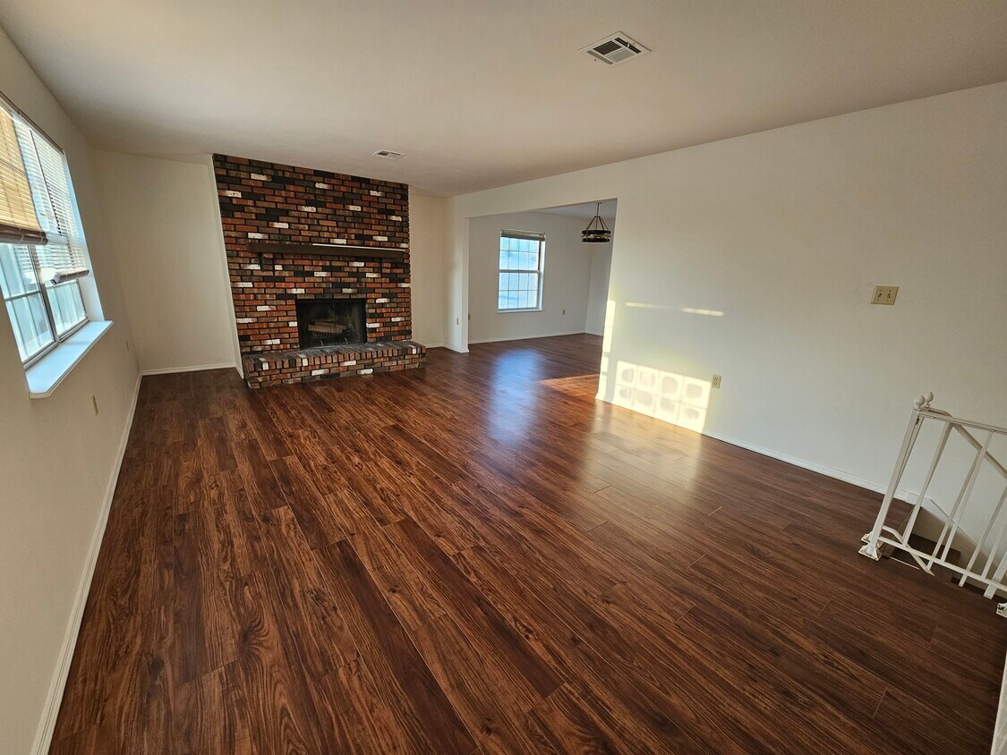 4510 Jamieson Ave Unit 2, Saint Louis, MO 63109 Apartments in Saint