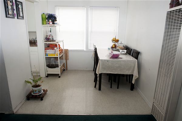 Foto del edificio - 610 E 99th St