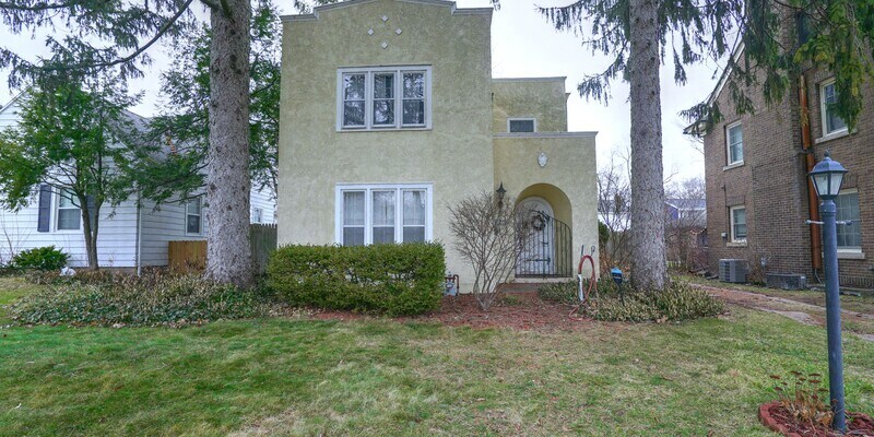 Primary Photo - 409 Wakewa Ave