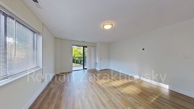Foto del edificio - 25 Webster Ave