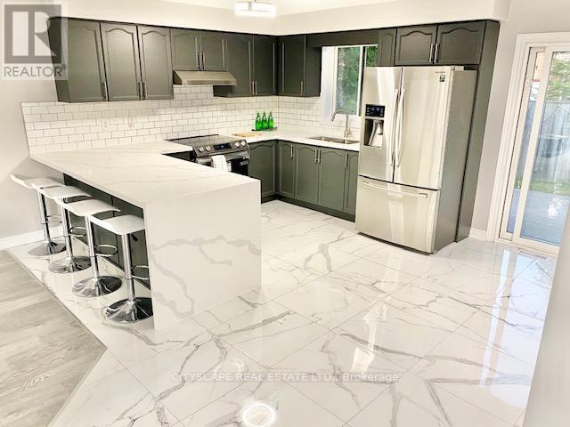 Photo du bâtiment - 169 Cumming Dr