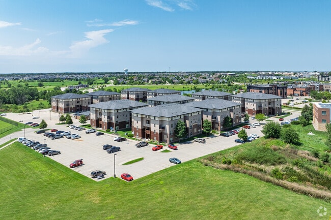 Exterior - Aerial - Prairie Pointe Student Living