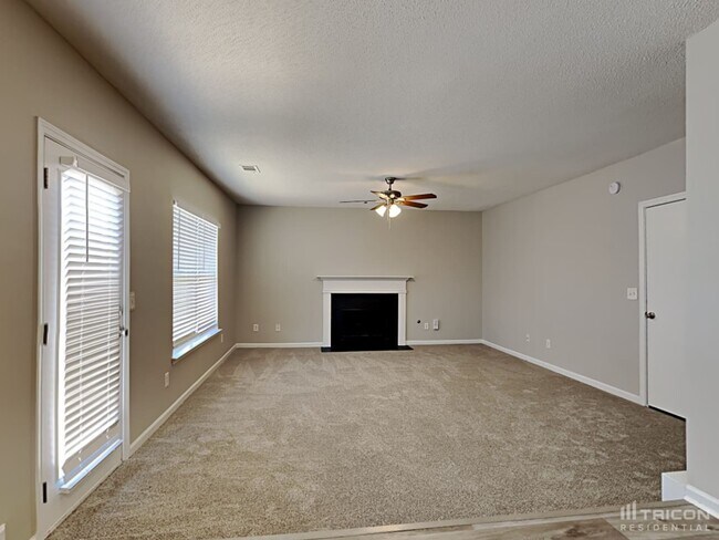 Building Photo - 4811 Heather Mill Trace