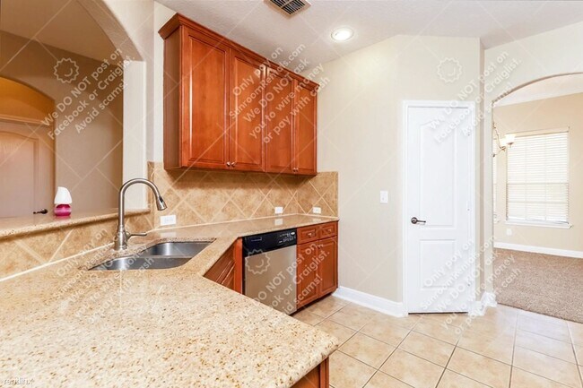 Foto del edificio - 4 br, 3 bath House - 7910 William Grove