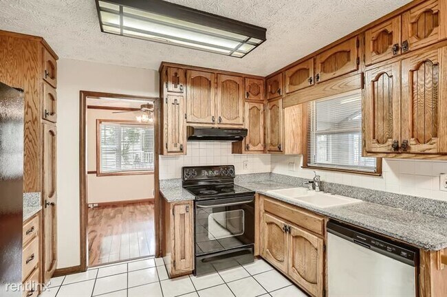 Foto del edificio - 3 br, 2.5 bath House - 509 Waterwood Bend ...