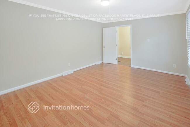 Foto del edificio - 8433 Dunsinane Dr