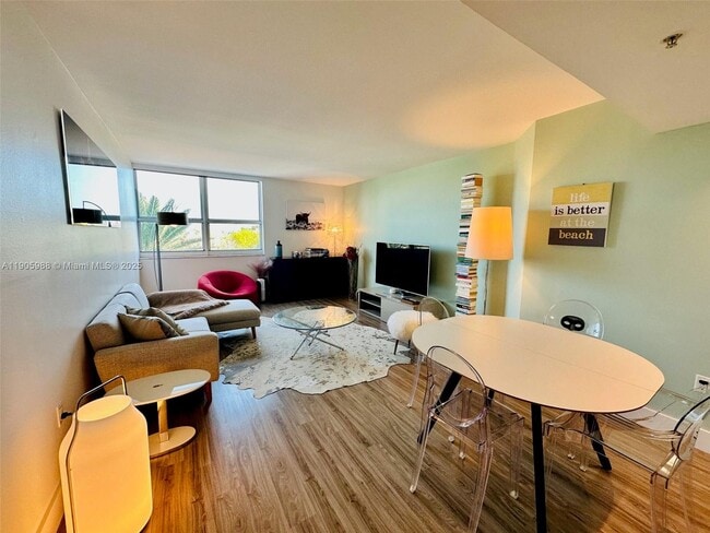 Building Photo - 650 West Ave