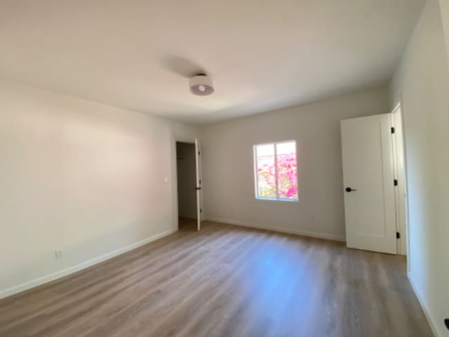 Foto del edificio - 2117 Aaron St