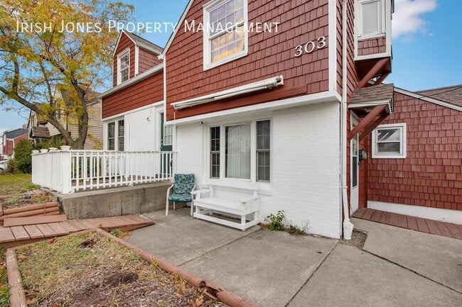 Building Photo - 303 Niagara Fls Blvd