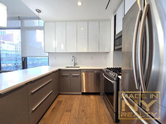 Foto principal - 1 bedroom in LONG ISLAND CITY NY 11101