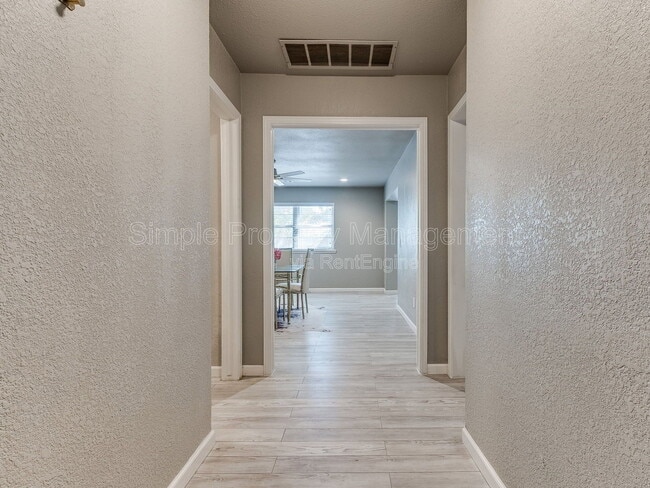 Photo - 4136 NW 61st Ter House