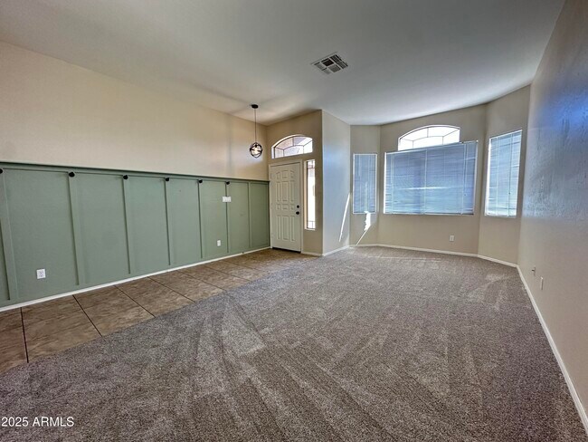 Building Photo - 8760 W Adam Ave